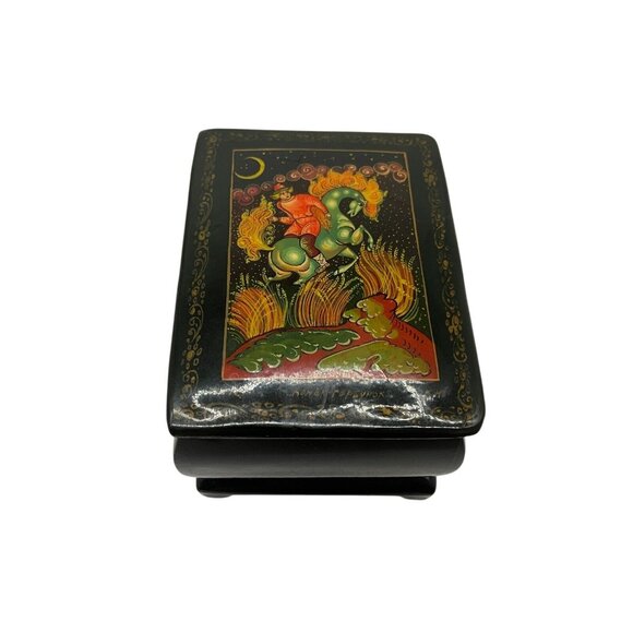 Russian Lacquer Vintage Palekh Style Trinket Box in Original Box Collectible - Picture 2 of 16